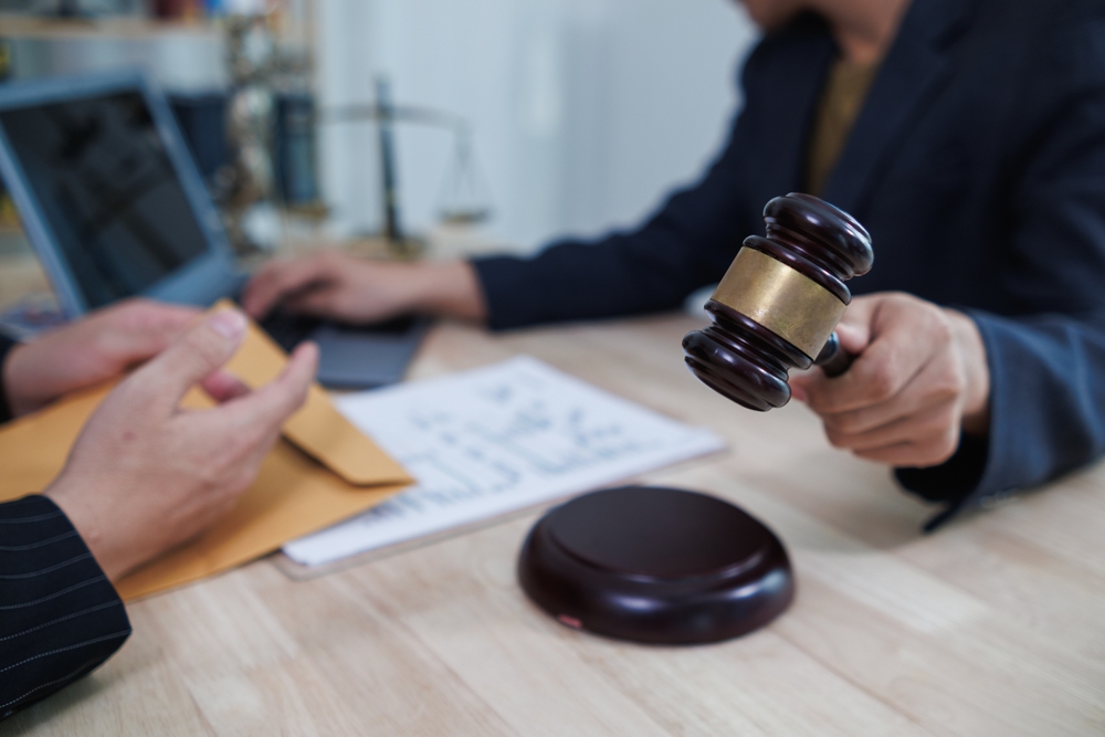 Get expert legal guidance from Fuicelli & Lee Injury Lawyers on filing a truck accident lawsuit and securing fair compensation.